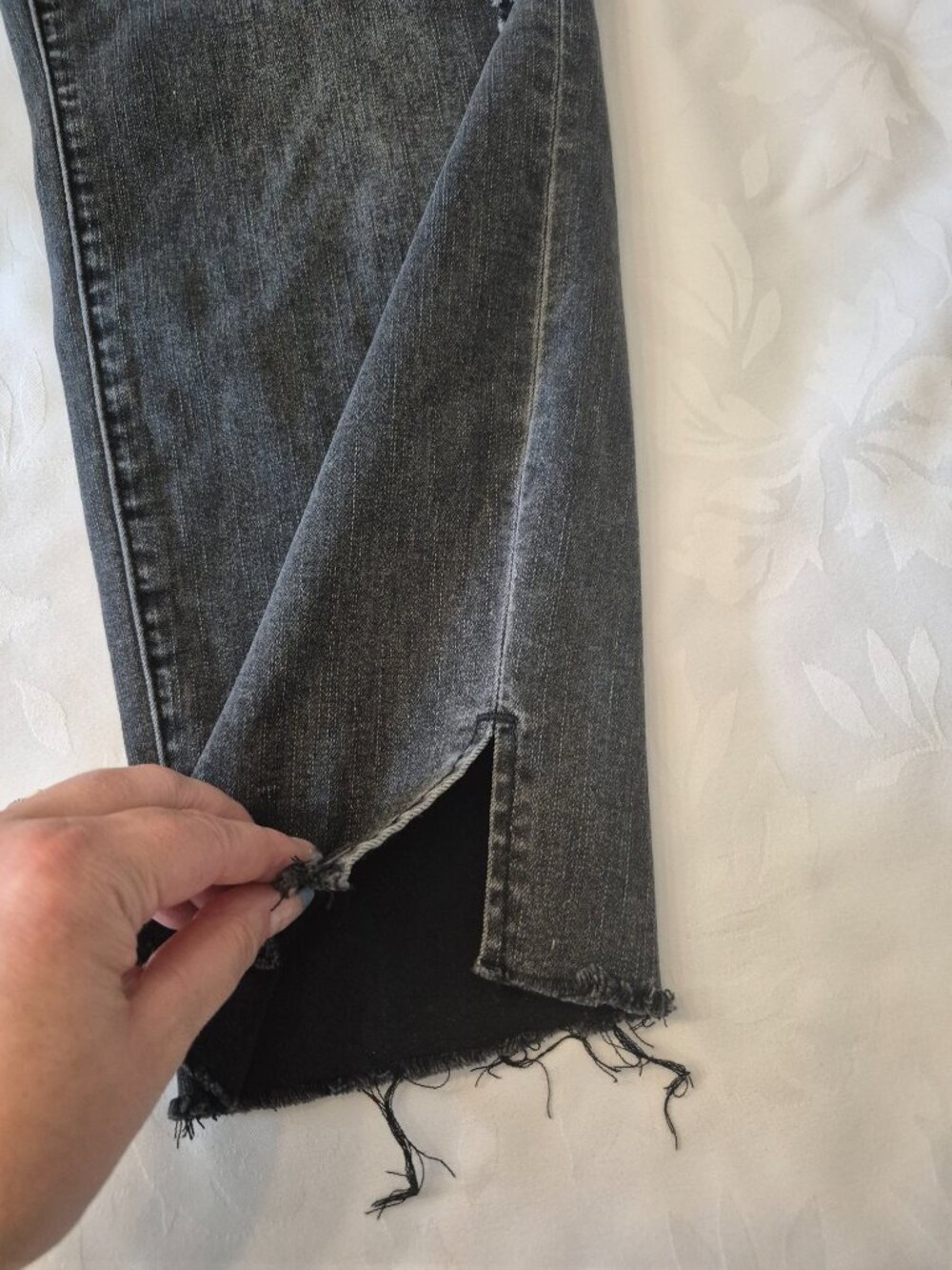 Cropped Jeans - Picture 6 of 9